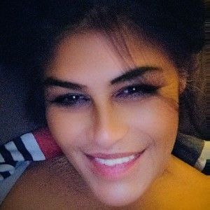 Meet your Posher, Shelly